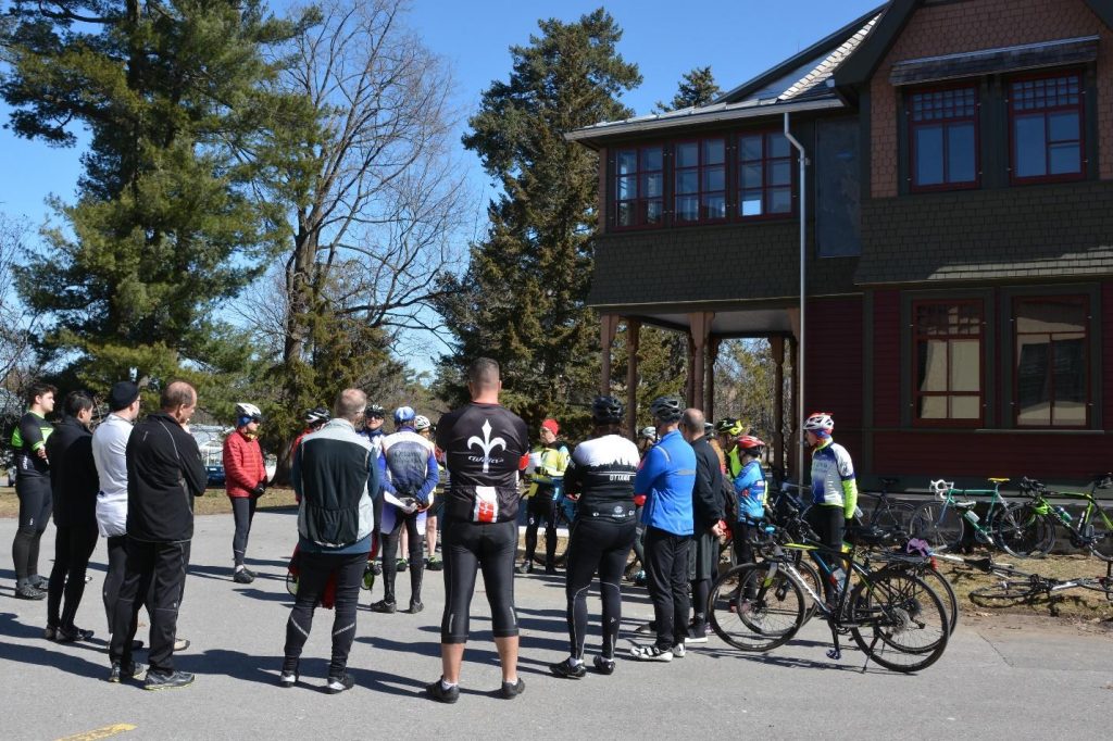 Learn to ride in groups with the Ottawa Bicycle Club